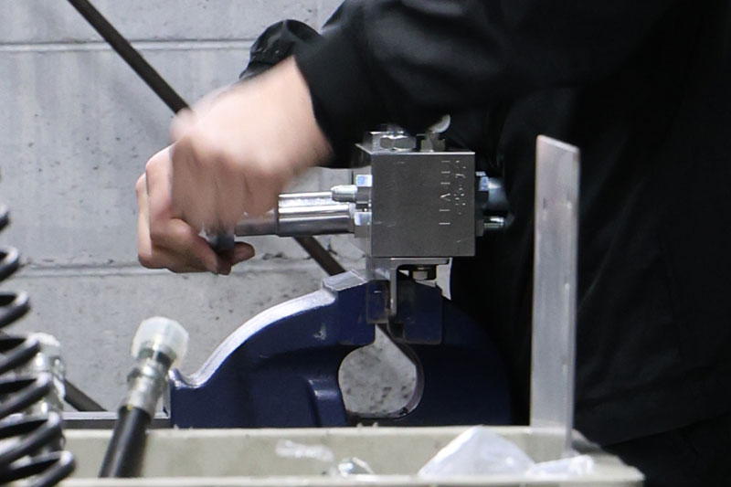 熟練職人による加工
